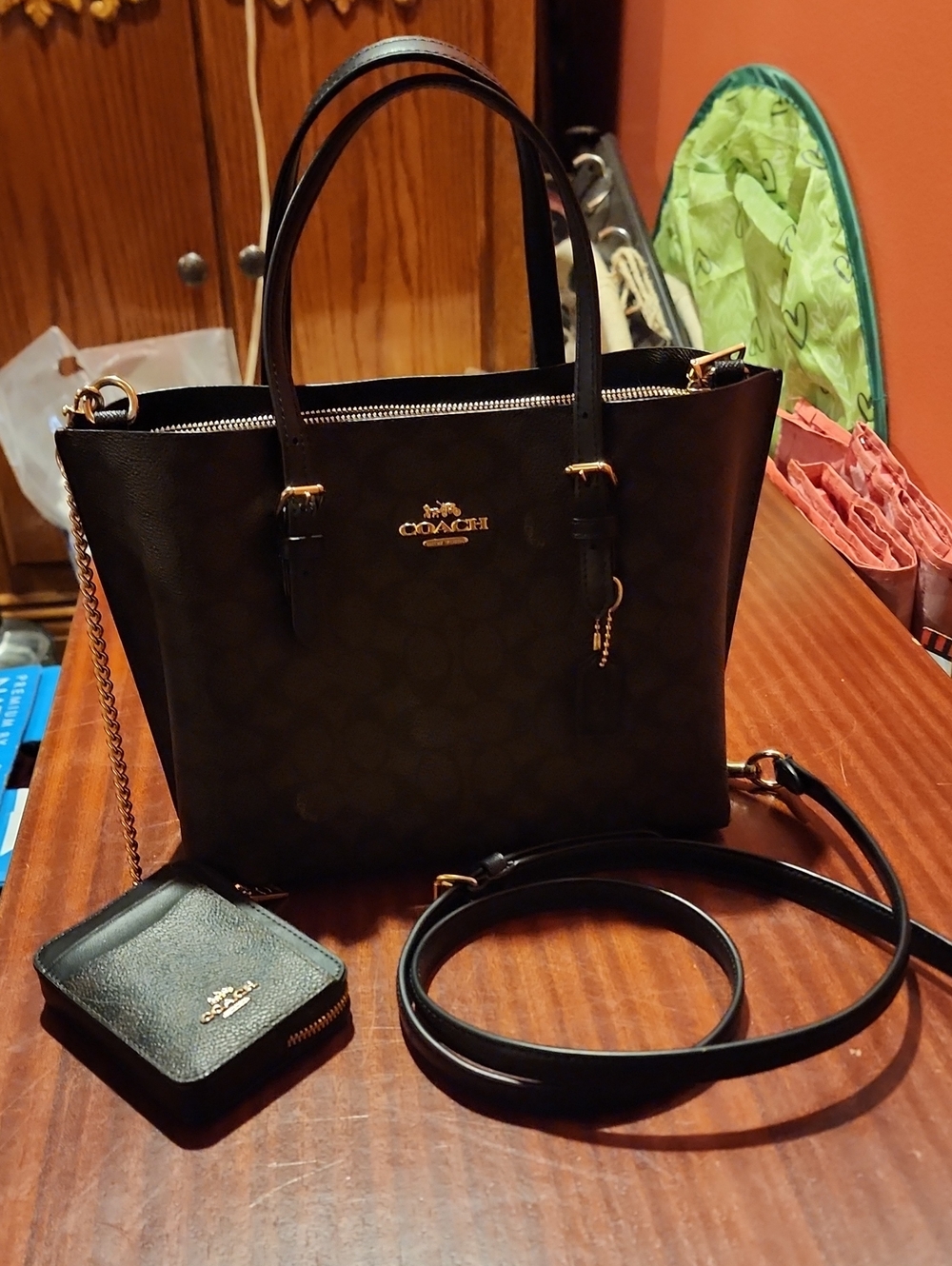 LIKE NEW COACH MOLLY TOTE